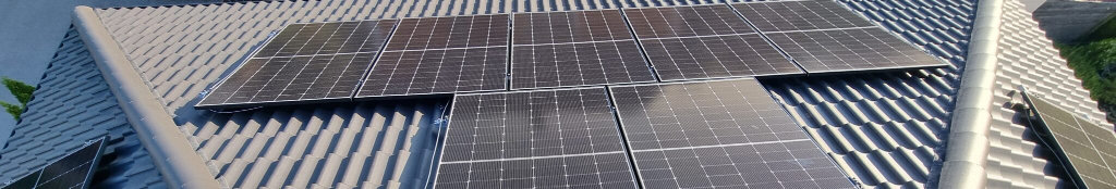 Photovoltaik-Module auf einem Dach